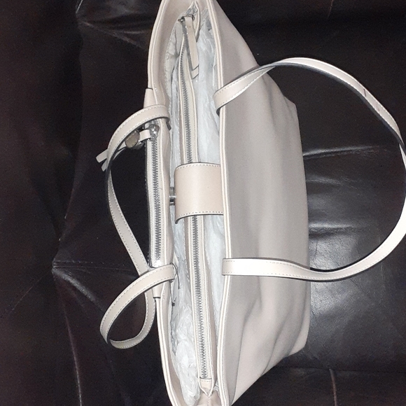 Nine west blush color Purse - Picture 7 of 16